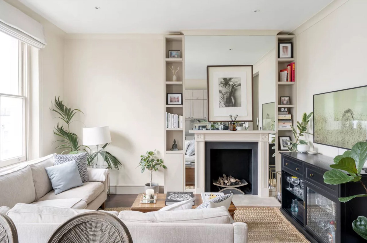 Flat 2 Bedrooms near Subway