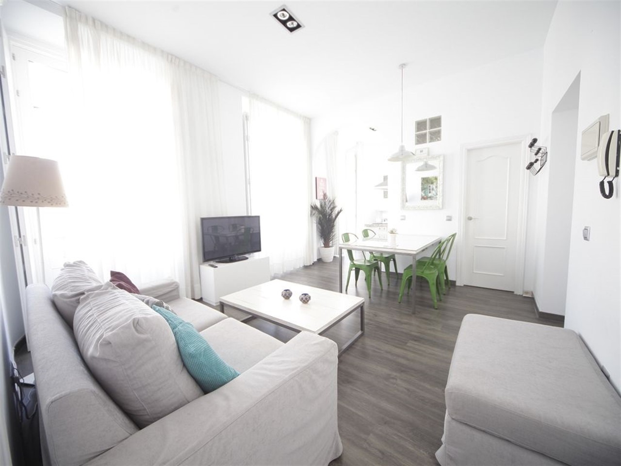 One BDR Apartment in Stratford